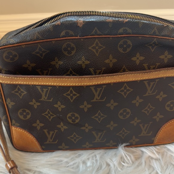 Authentic vintage Louis Vuitton handbag - Picture 2 of 10